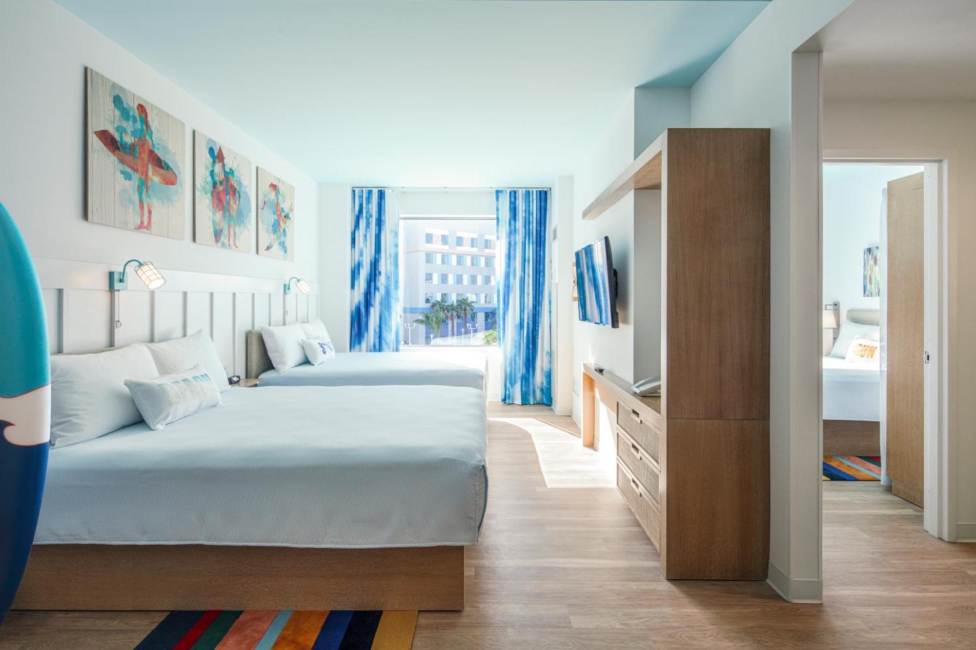 Two-Bedroom Suite (Includes Early Park Admission*),1280348557:JPEG