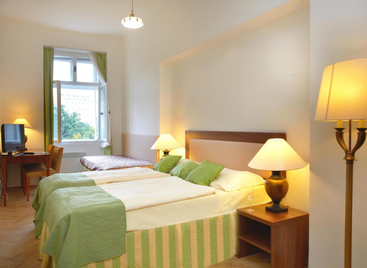Single Room,1250972482:JPEG