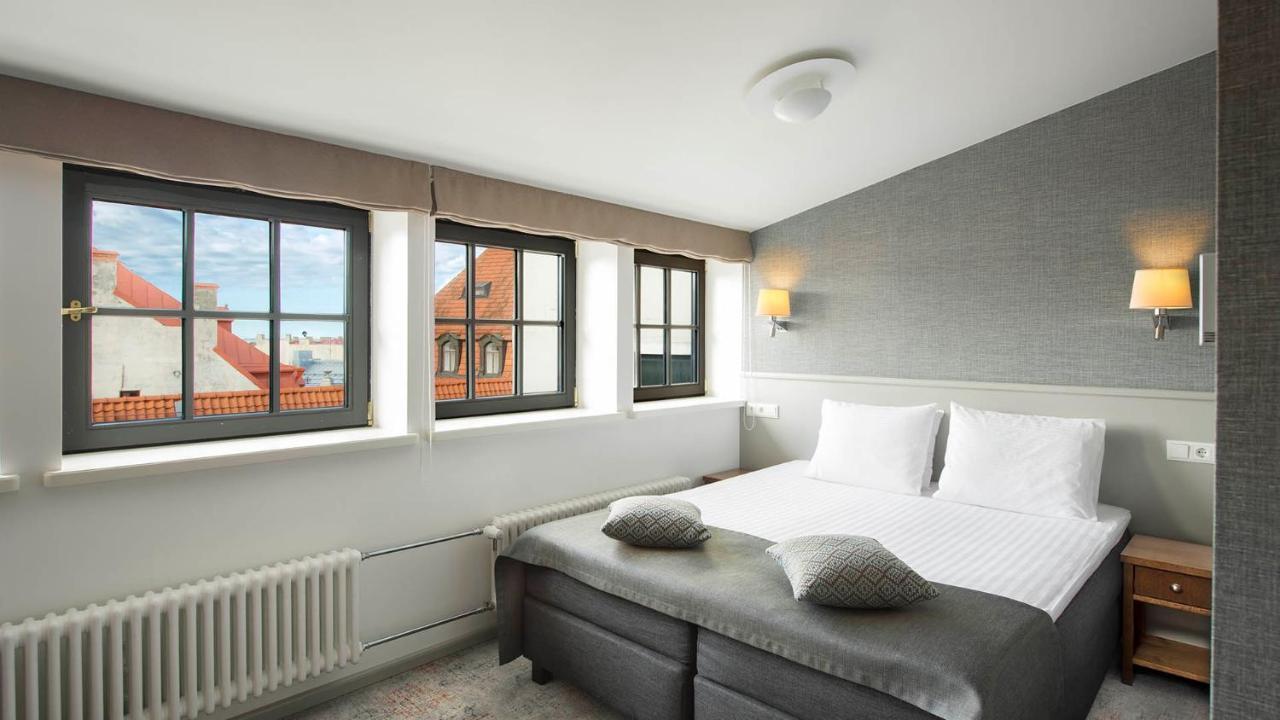 Superior Double Room Classical Side Building