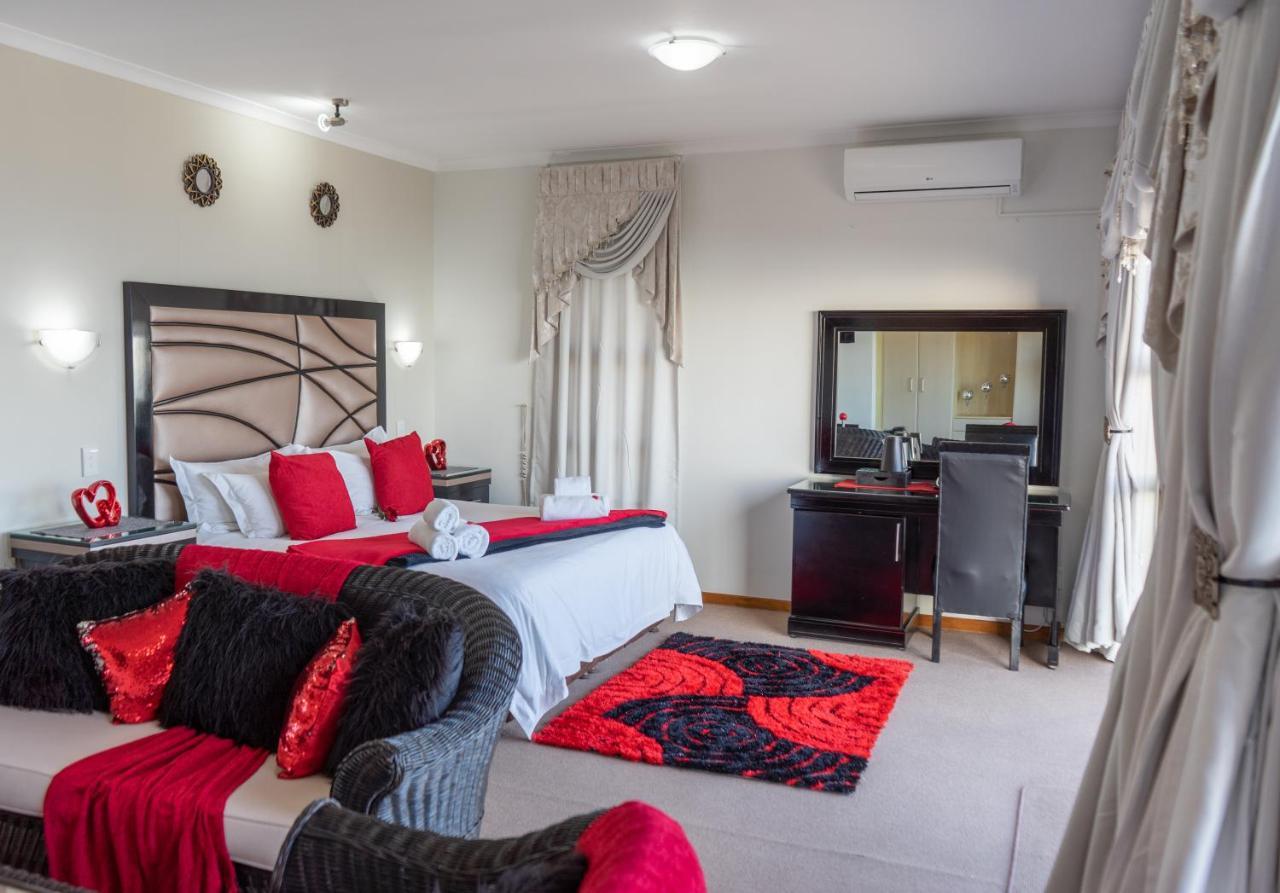 Penthouse Suite,1023029863:JPEG