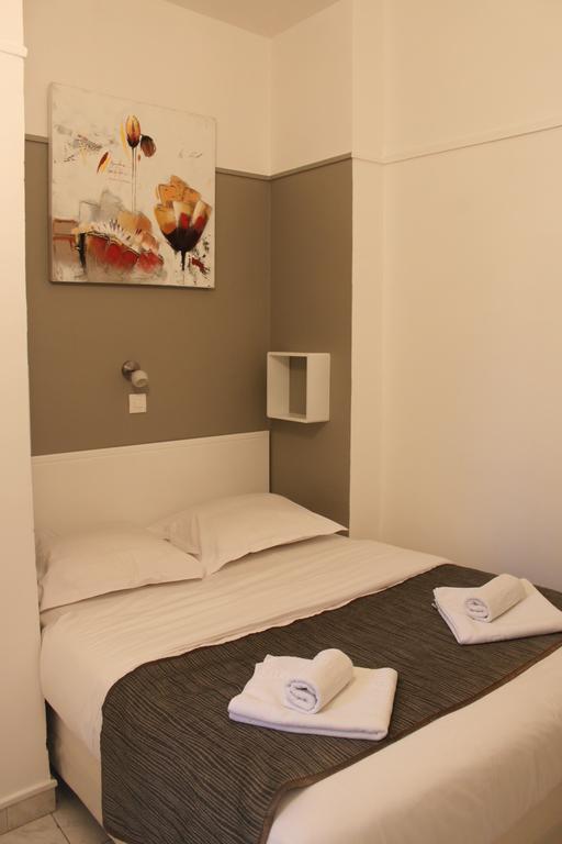 Einzelzimmer mit Doppelbett