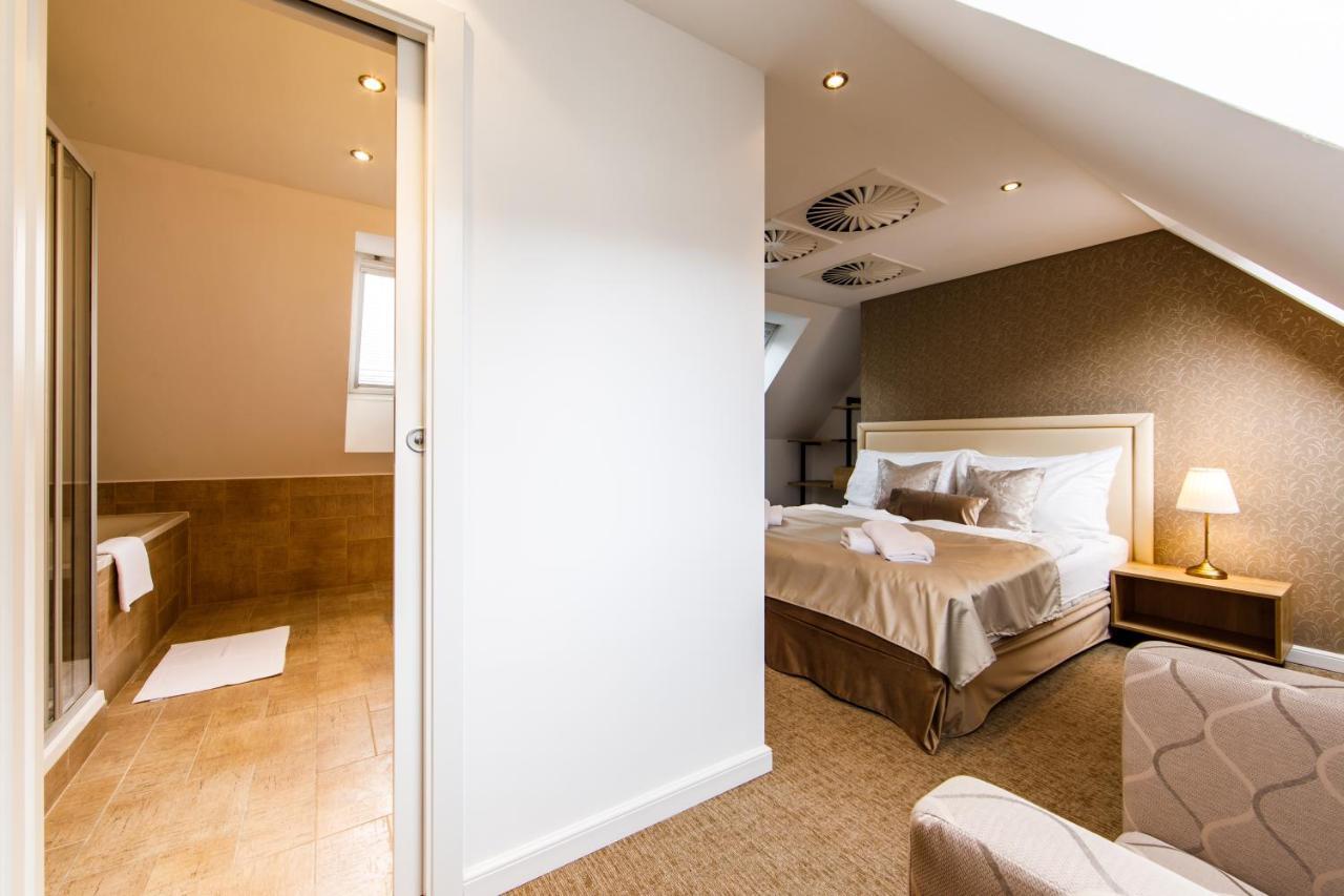 Comfort Quadruple Room
