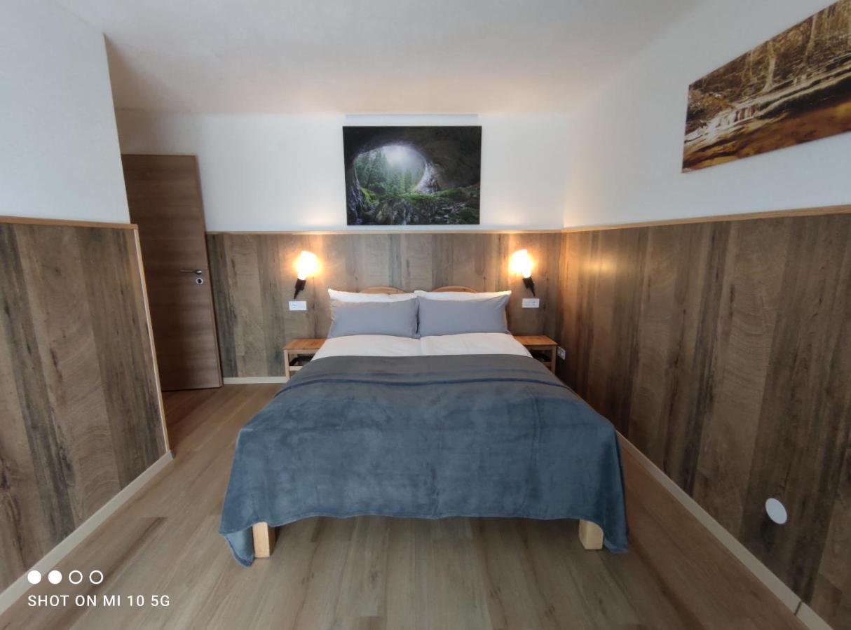 Apartment mit Dusche