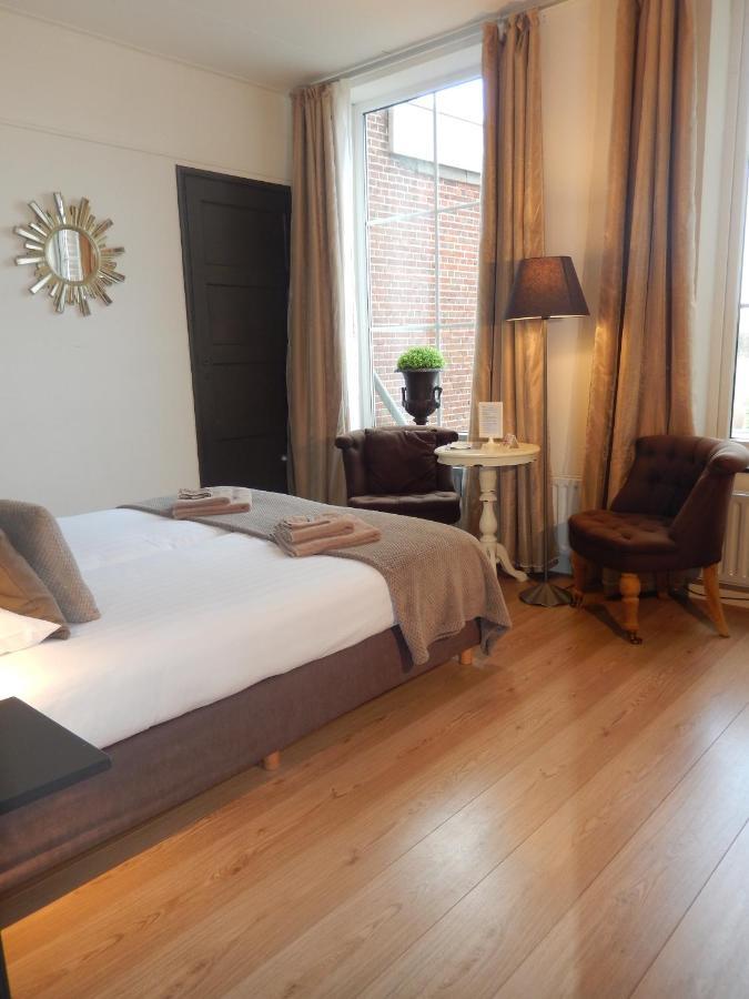 Tweepersoonskamer met 2 Aparte Bedden