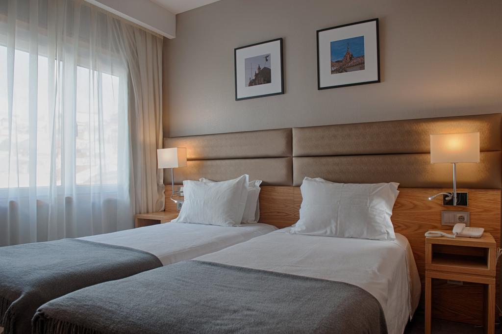 Double or Twin Room,125292960:JPEG