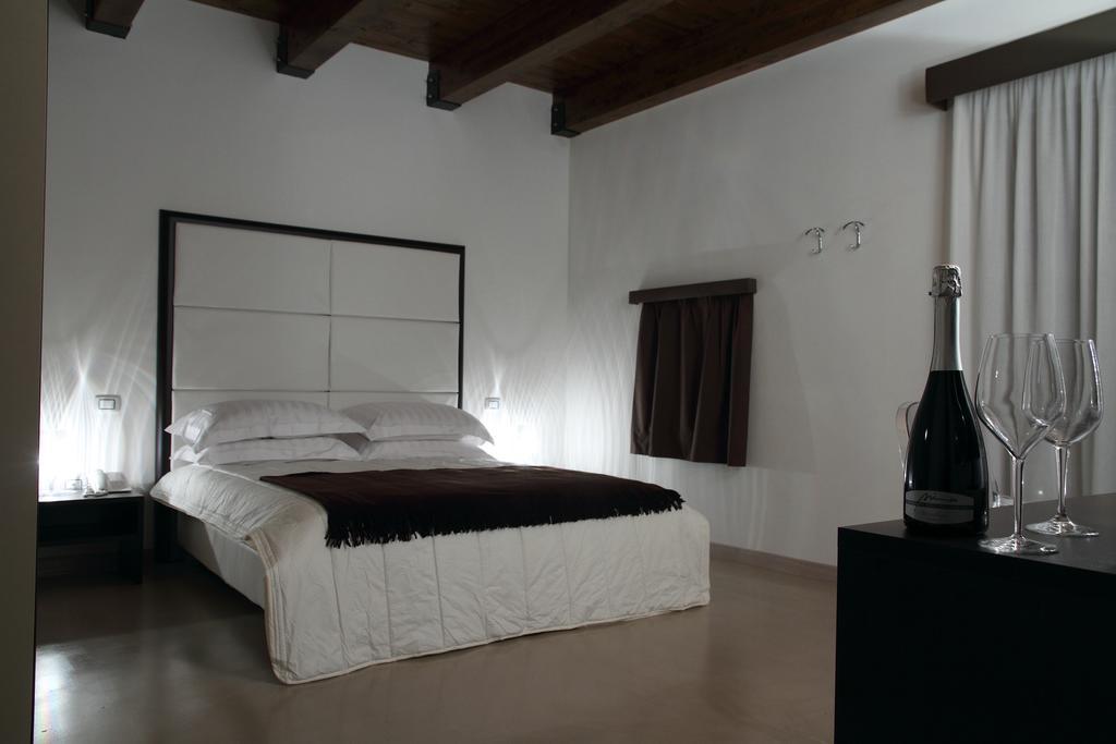 Deluxe Doppel-/Zweibettzimmer mit Meerblick