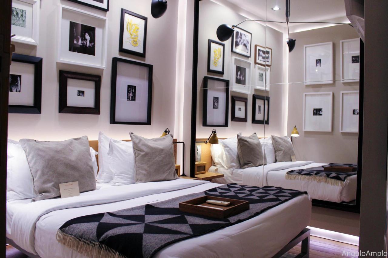 Small Room Interior View