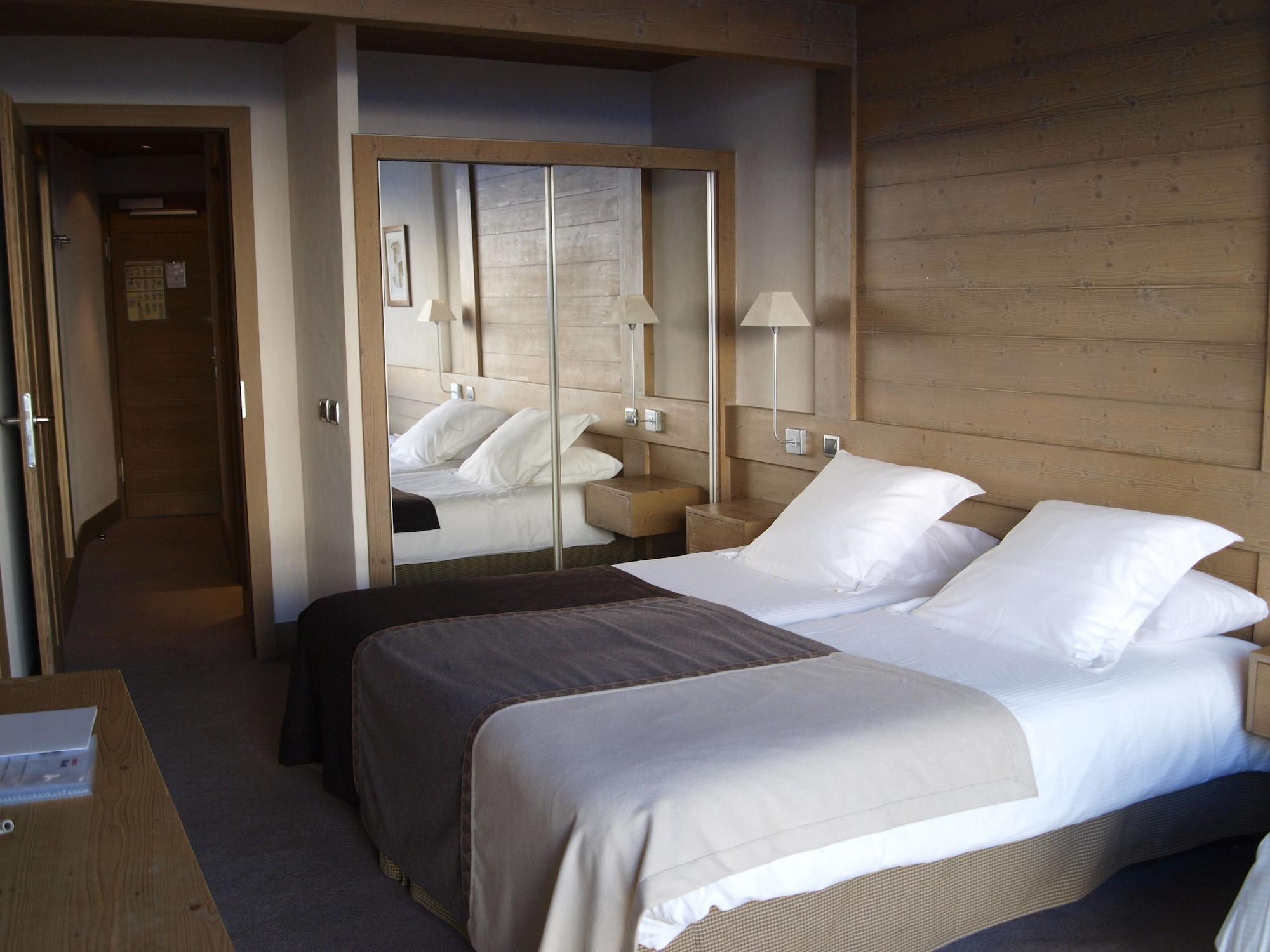 Standard Twin Room,1709800839:JPEG