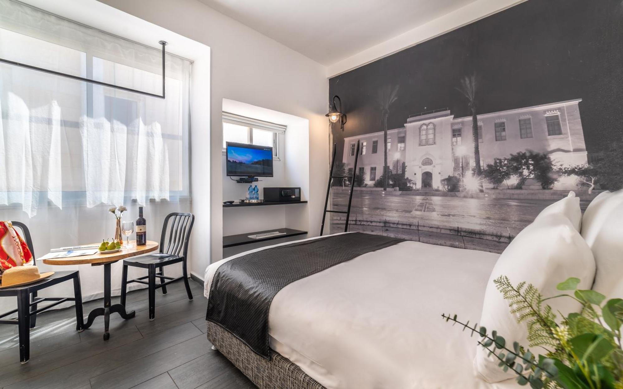 Classic Double Room