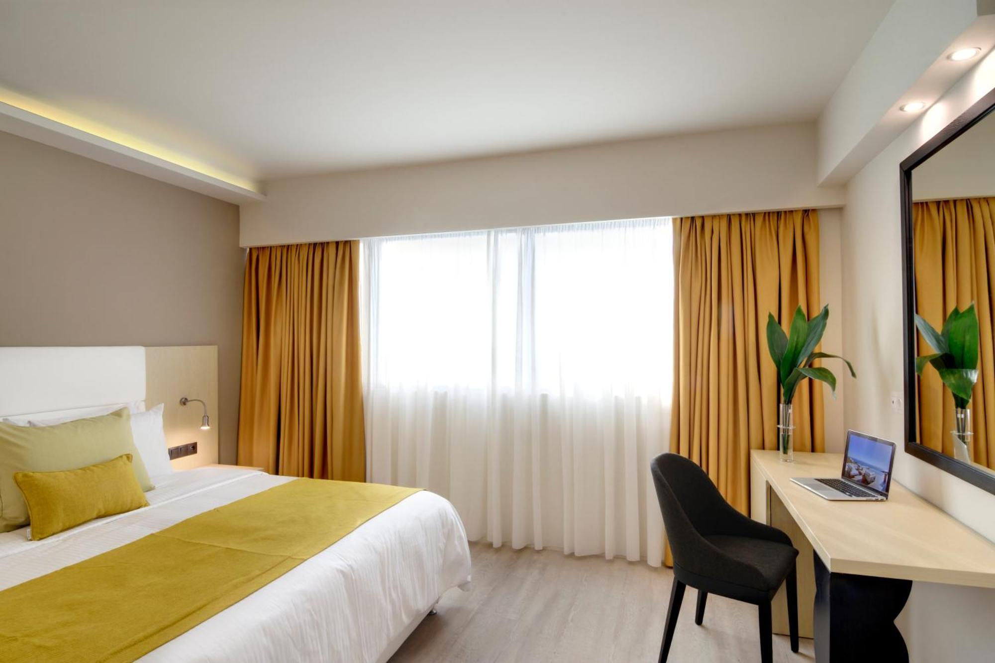 Standard Double or Twin Room,1214793493:JPEG