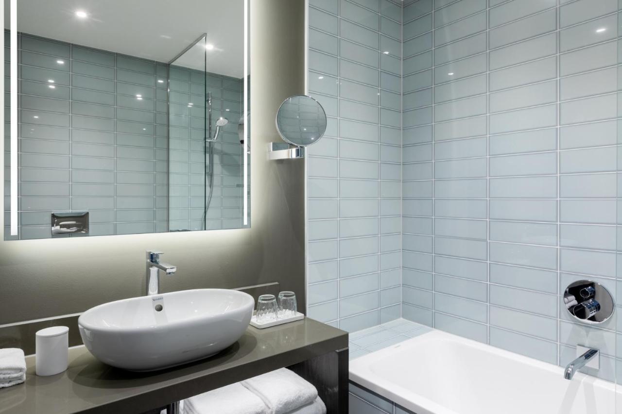 Superior King Room with City View,1233569876:JPEG