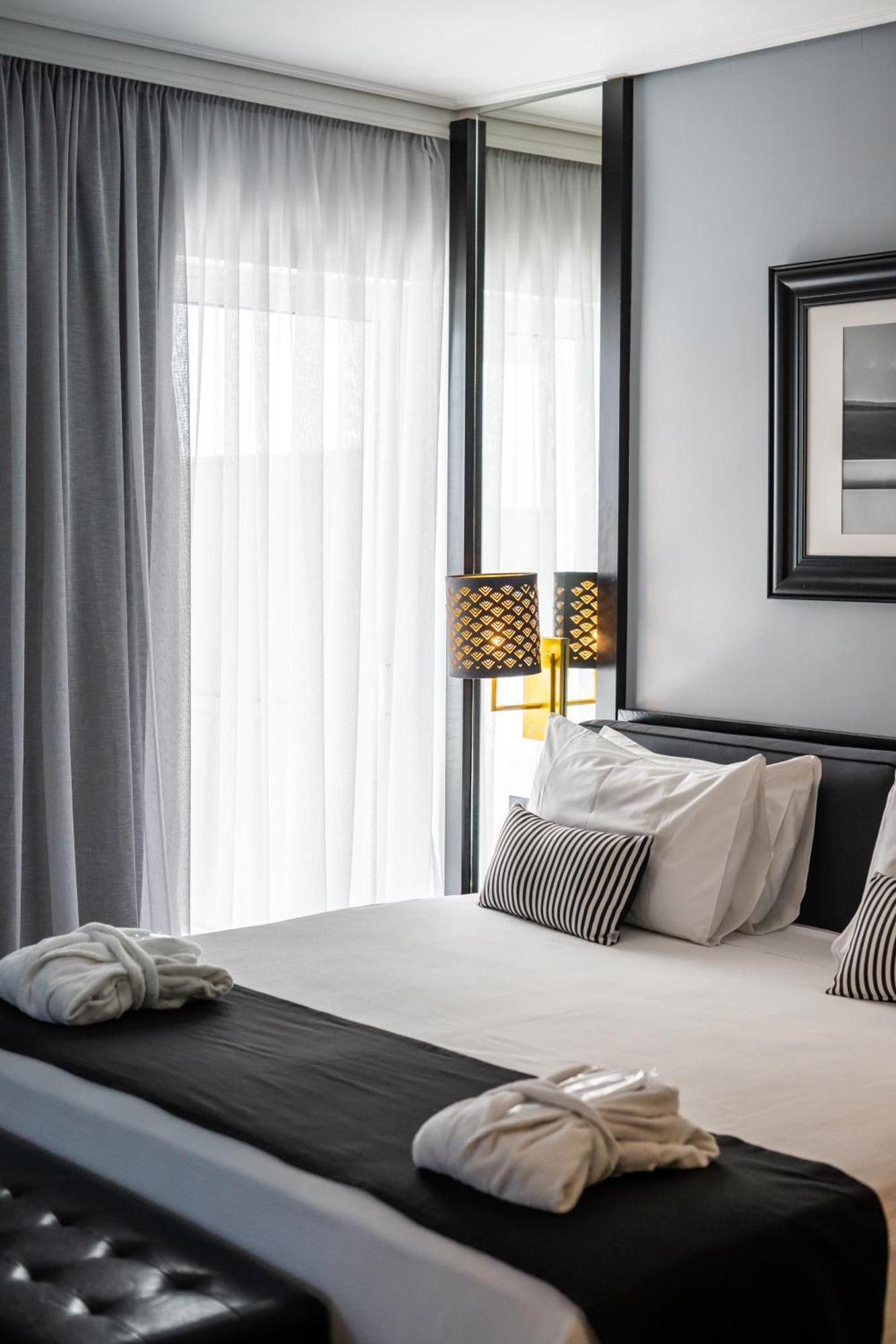 Double or Twin Room Balcony,1270179052:JPEG