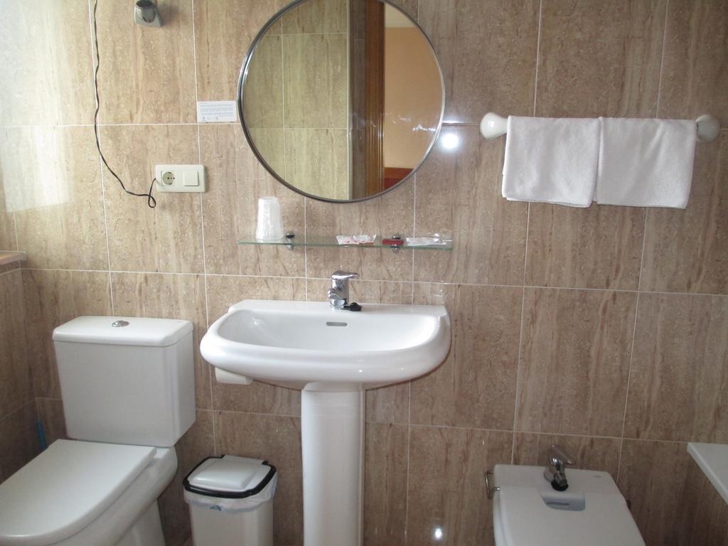 Double or Twin Room Sea View,124361994:JPEG