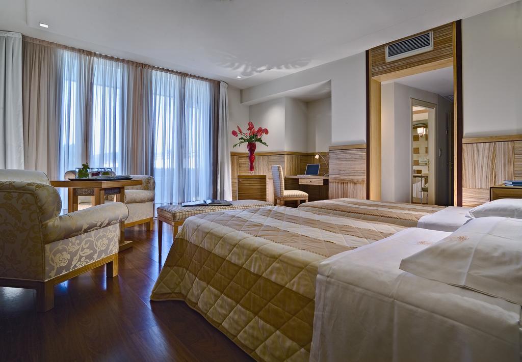 Junior Suite,1693273596:JPEG