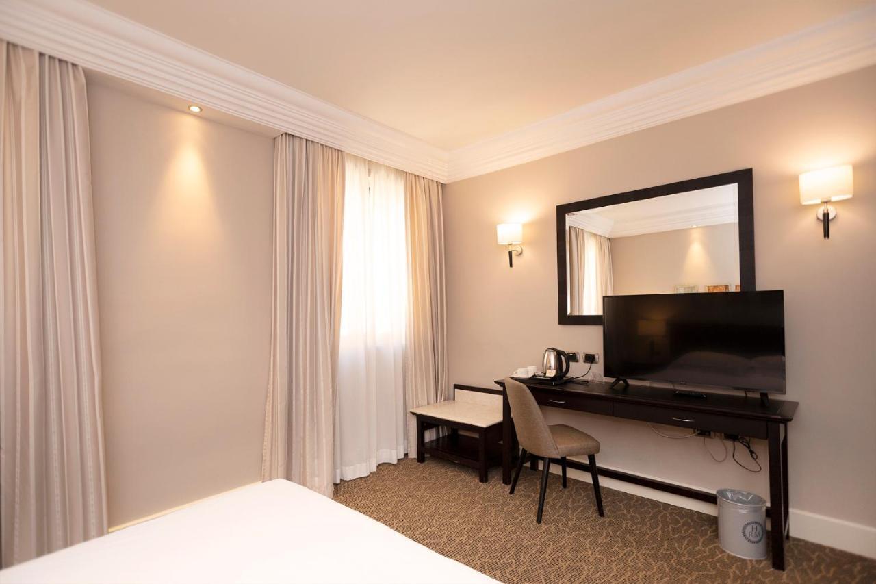 Deluxe Double Room,1258215526:JPEG