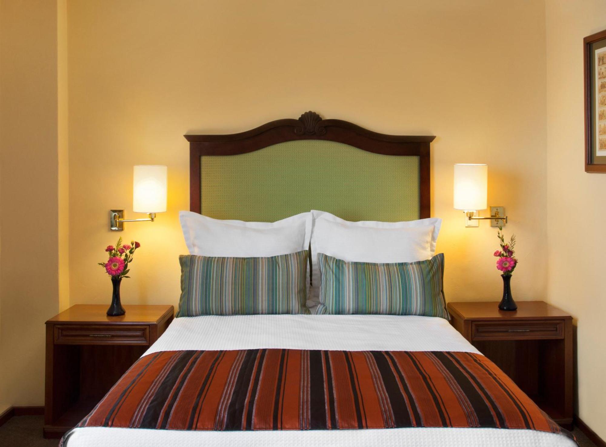 Standard Double Room Non Refundable,1273657270:JPEG