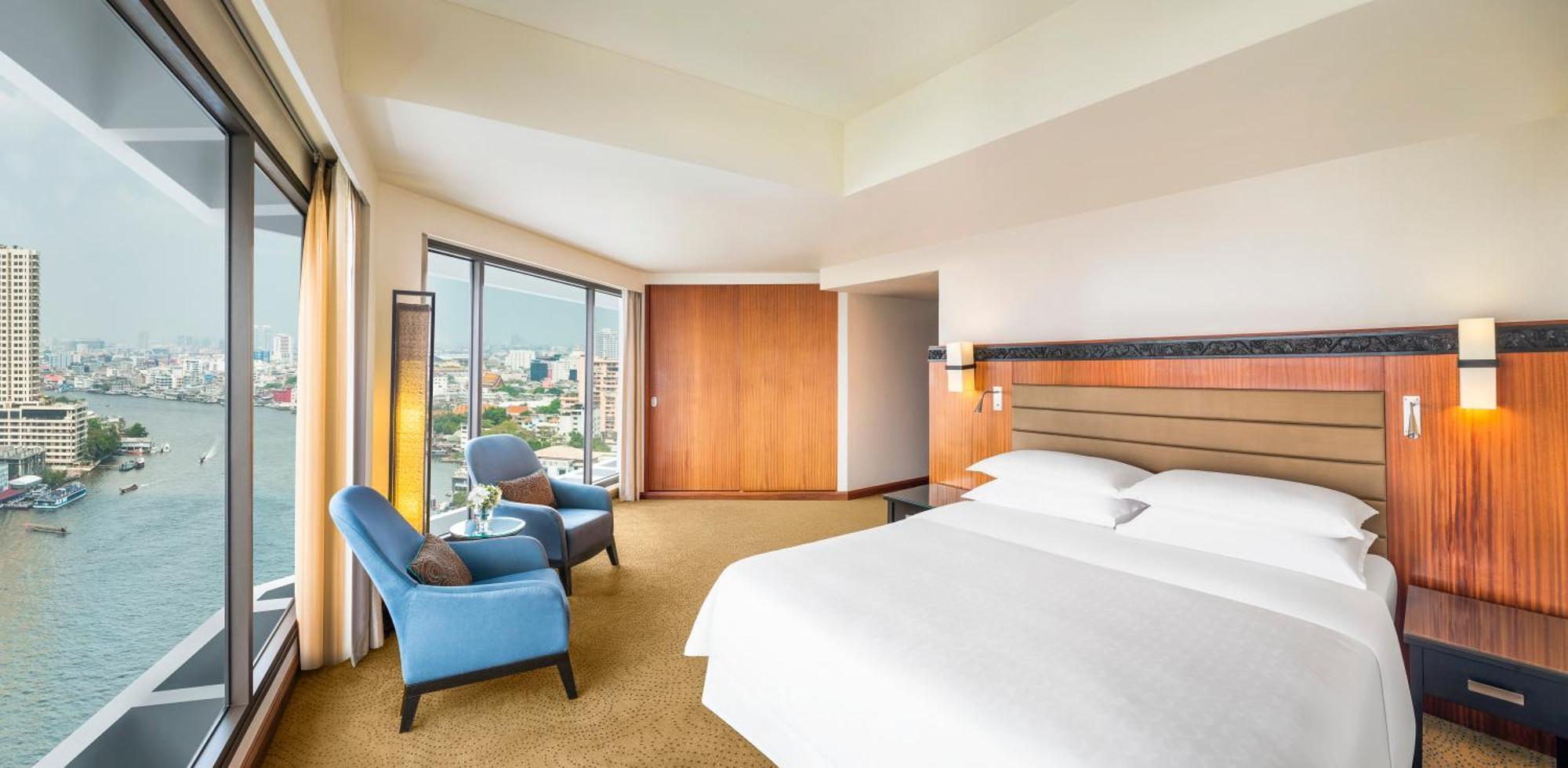 Executive Club lounge access 1 Bedroom Executive Suite 1 King River view,1612967722:JPEG
