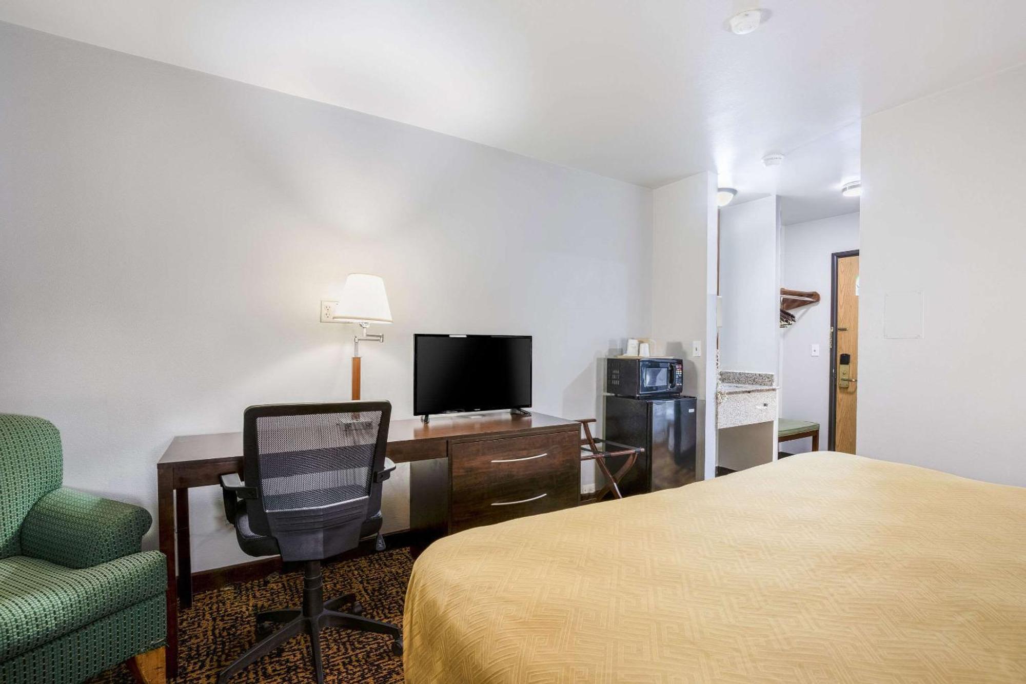 King Room - Accessible/Non-Smoking,1291526656:JPEG