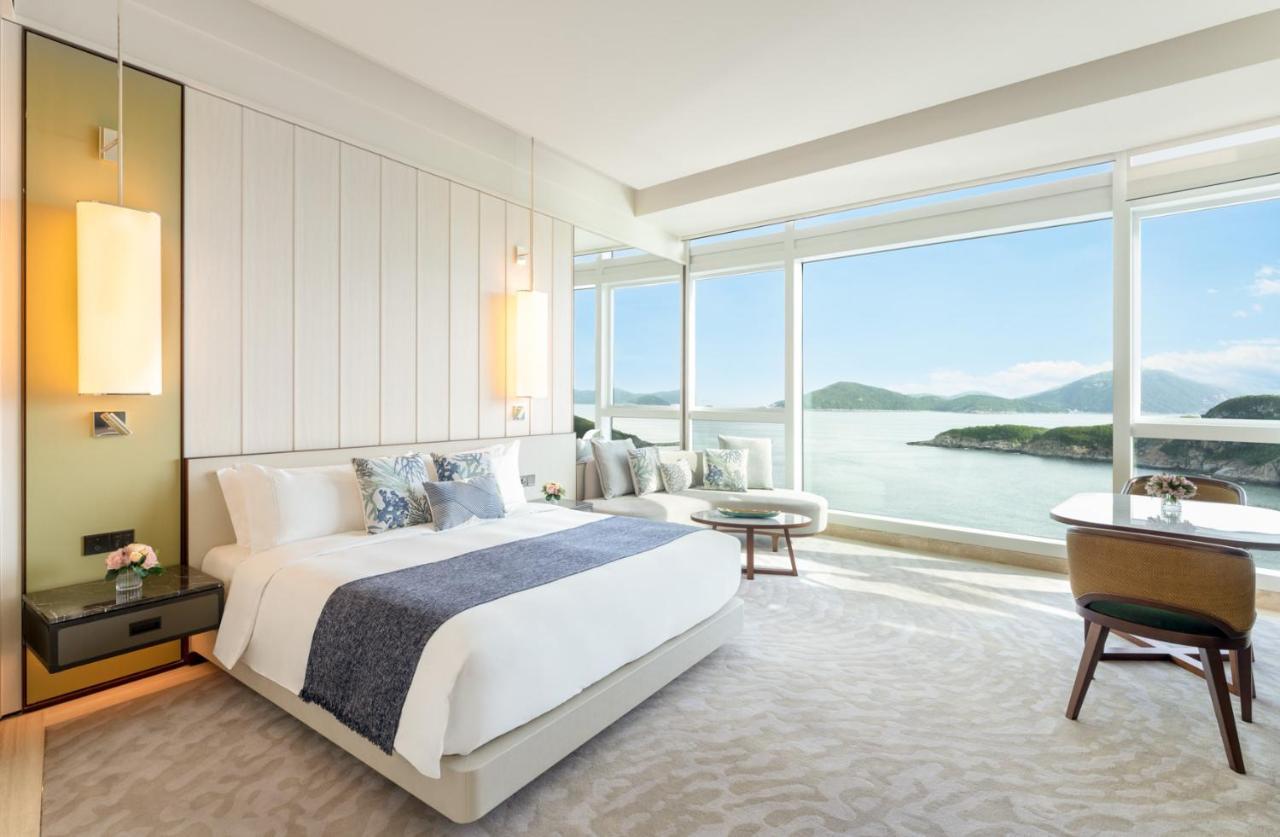 Grand Oceanfront King Room