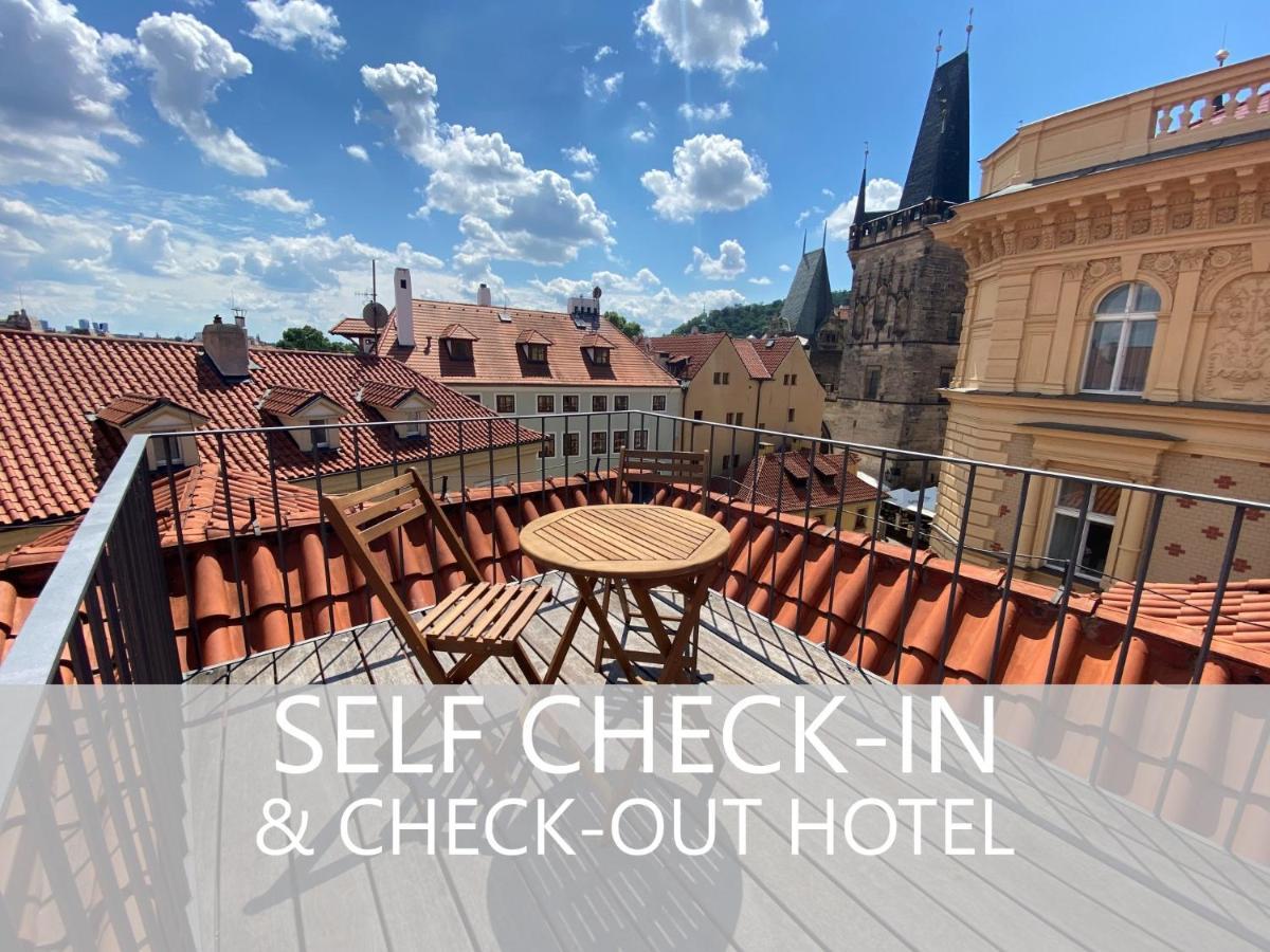 Signature Terrace Suite Prague Castle View