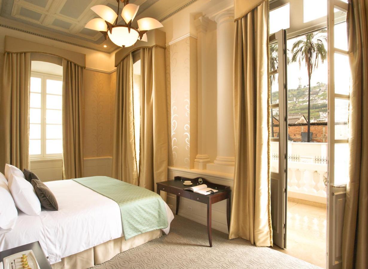 Junior Suite with Balcony