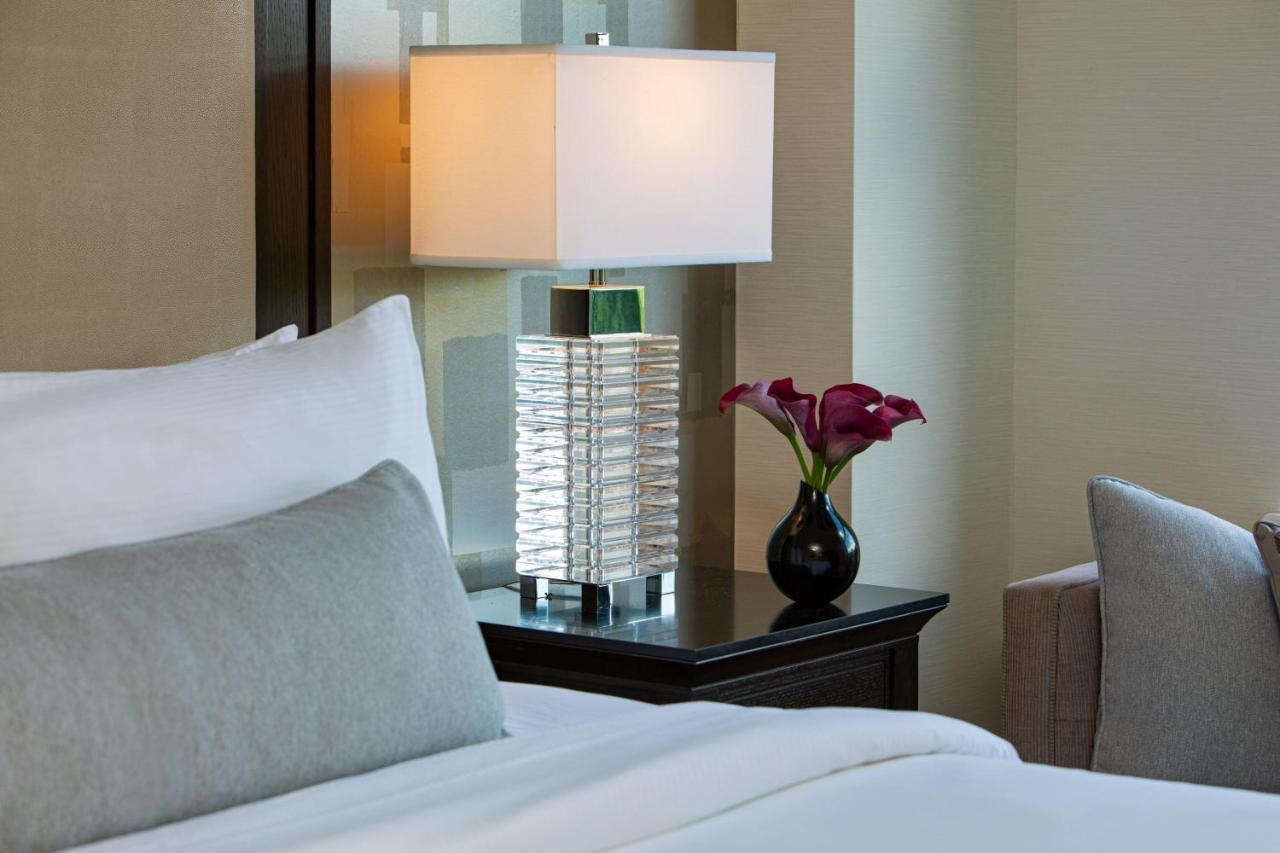 Junior Suite,1553140426:JPEG