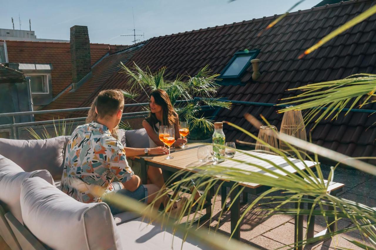 Studio Balcony