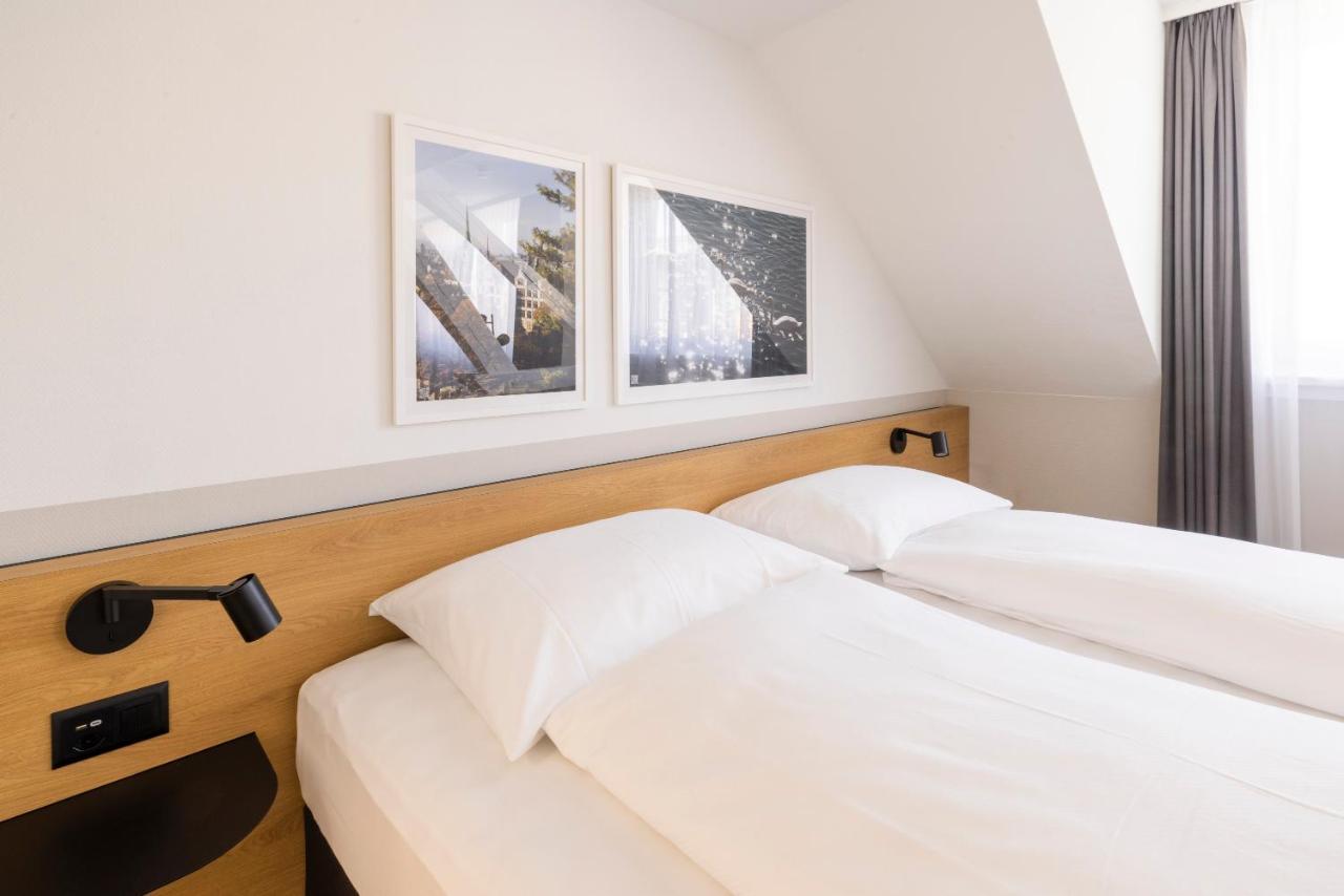Double Room,1356678368:JPEG