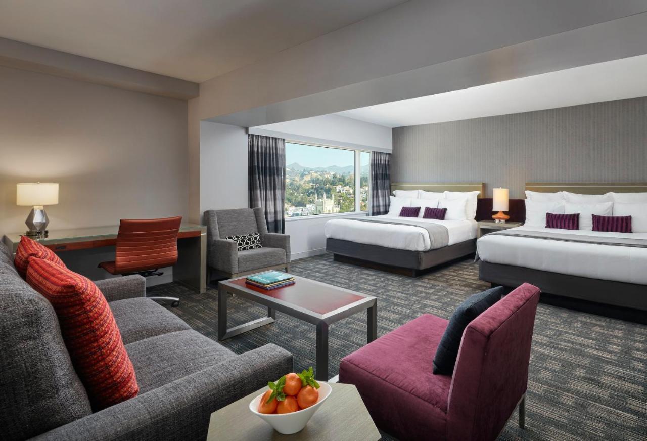 King Studio Two King Beds,1710013813:JPEG