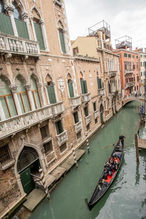 Luxury Double Room with Canal View