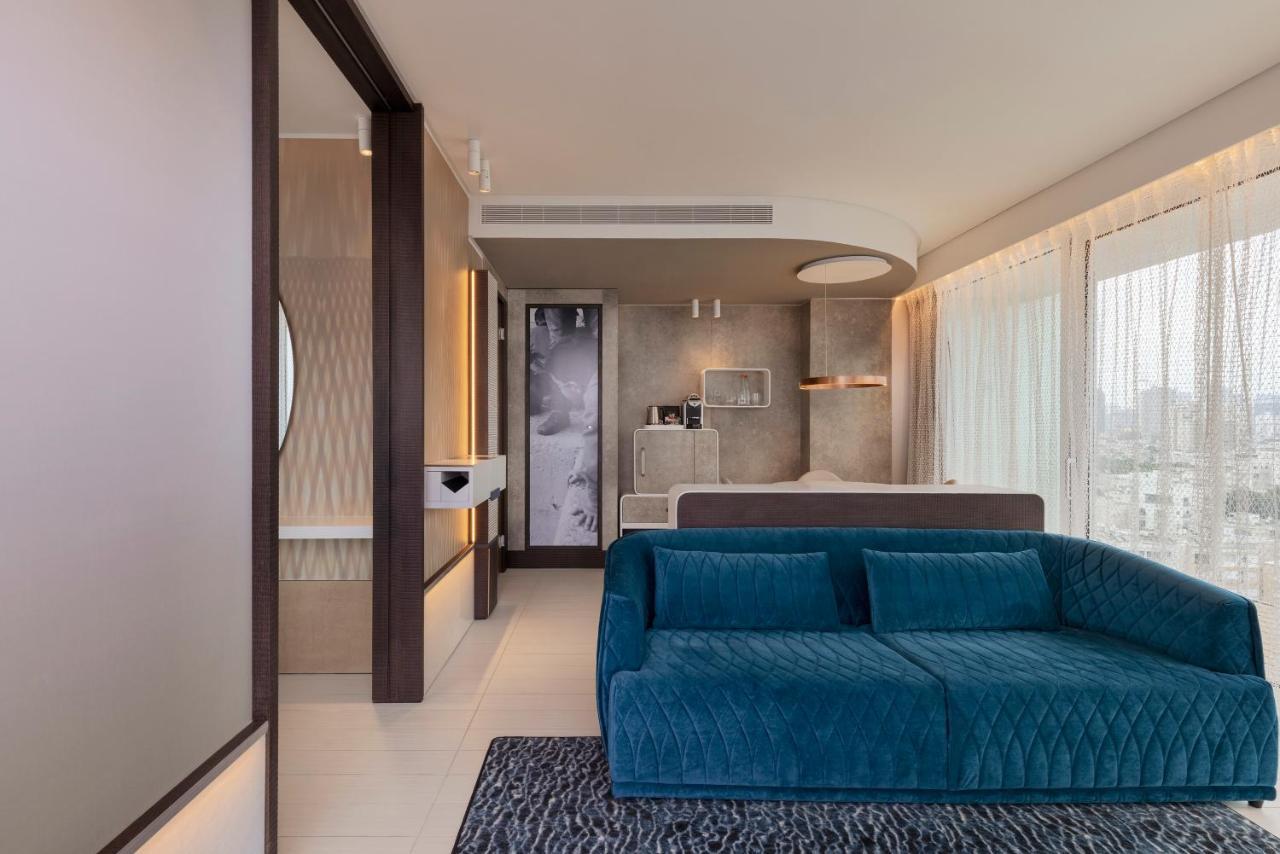 Deluxe Suite with Sea View