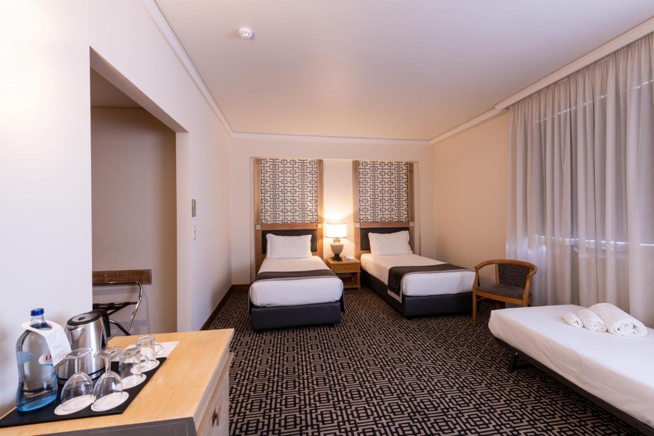 Family Double Room,1433222236:JPEG