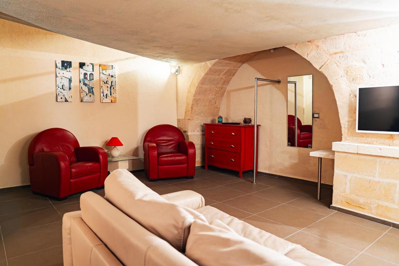 Junior Suite - Split Level,1424090544:JPEG