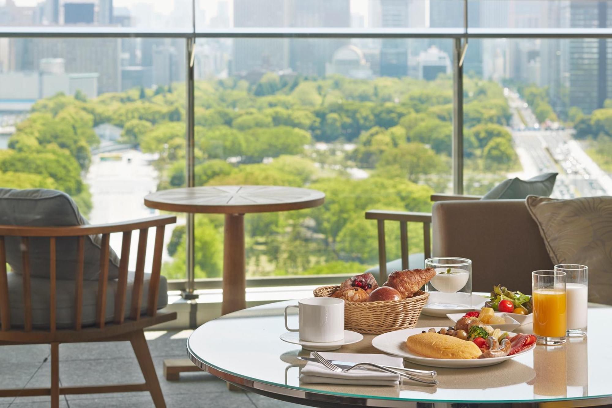 Deluxe King Room Balcony