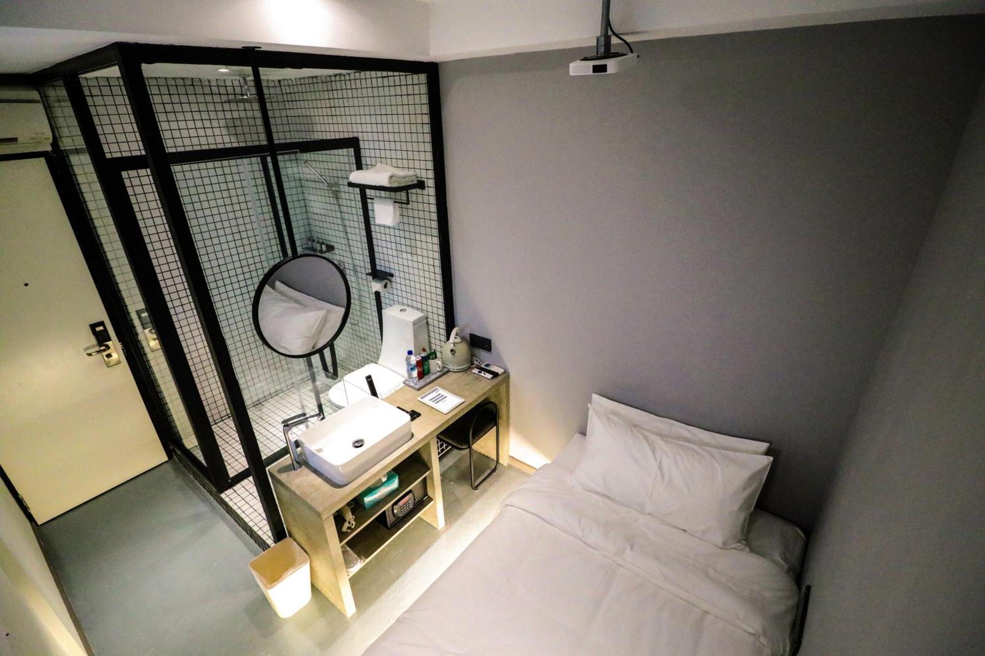 Superior Single Room