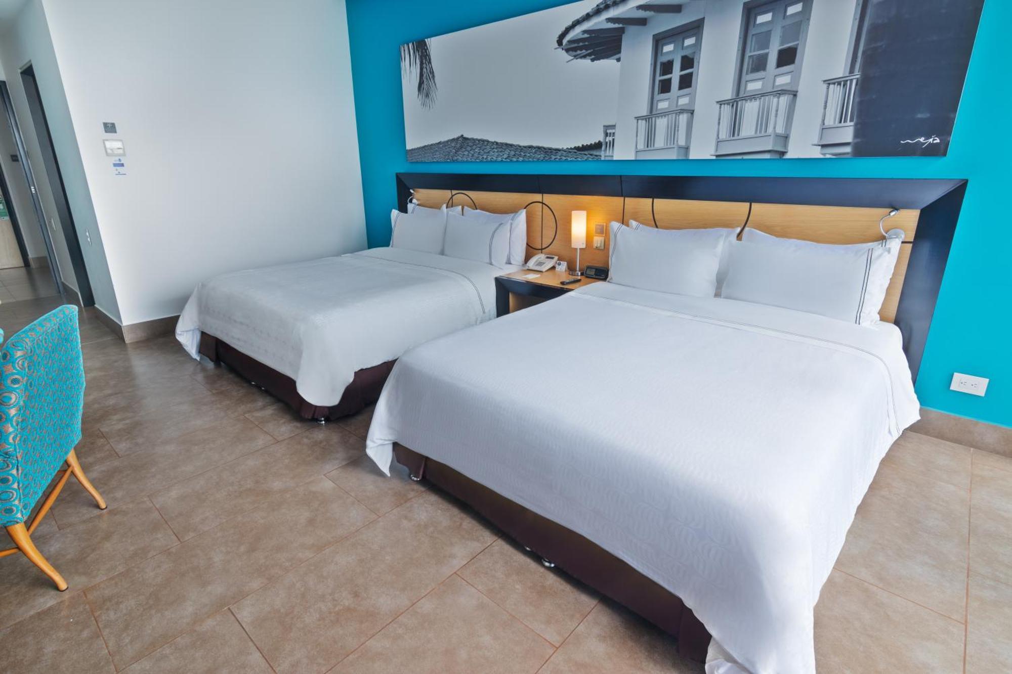 Twin Room (2 Adults)