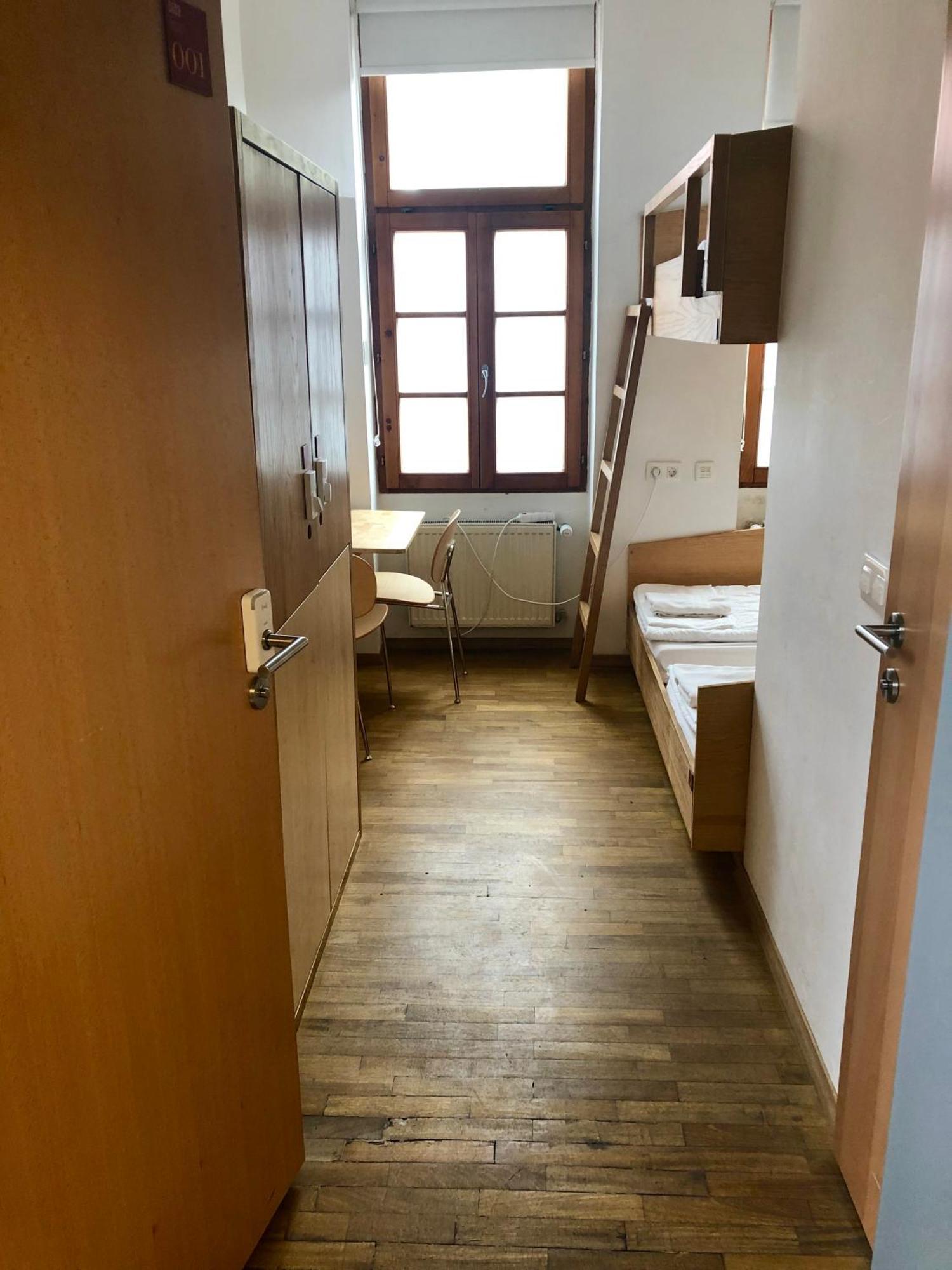 Quadruple Room Private Bathroom