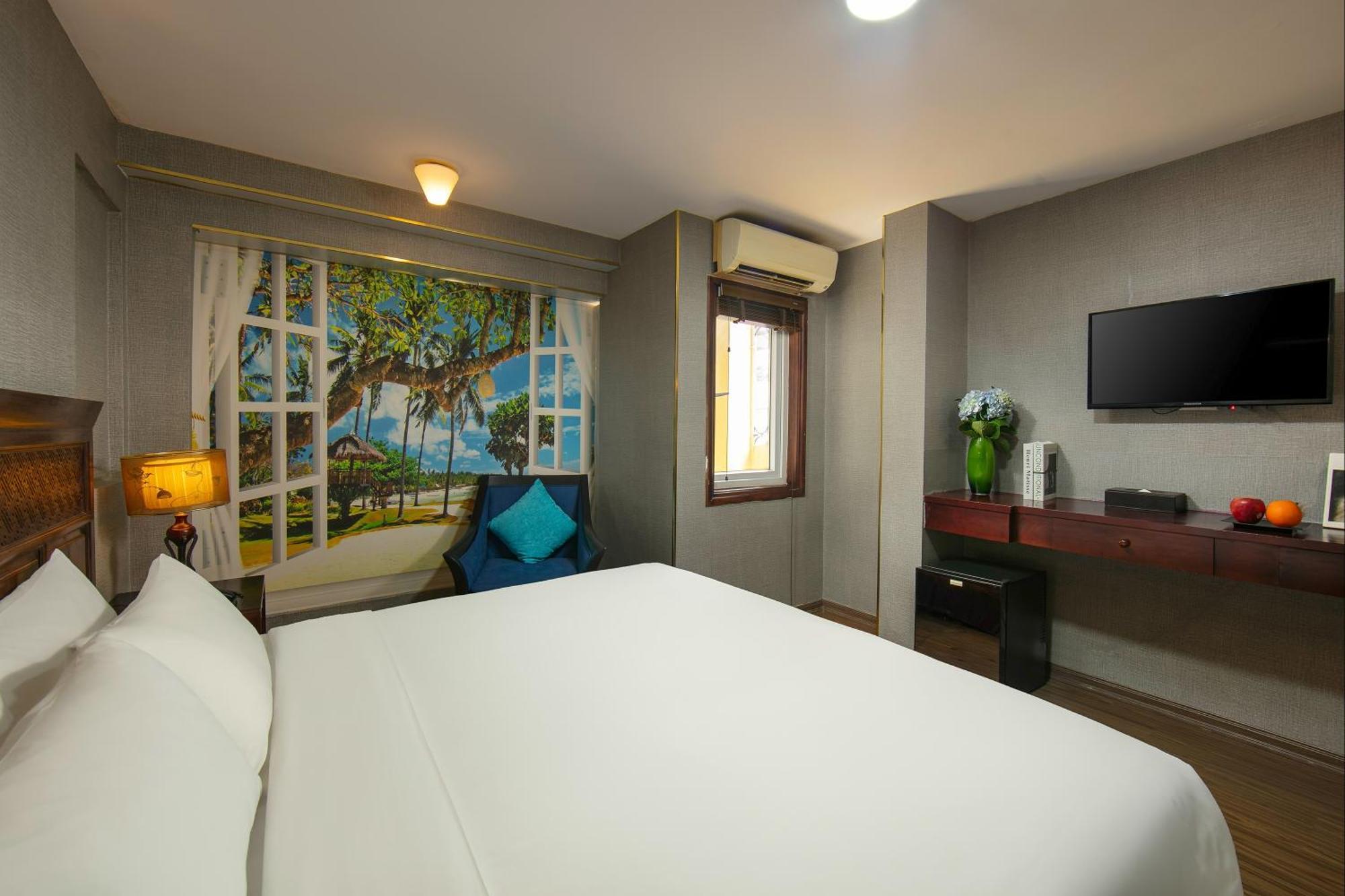 Superior Double or Twin Room No Window