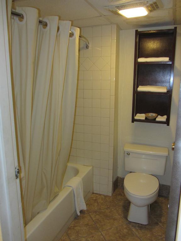 King Room - Non-Smoking,150718498:JPEG