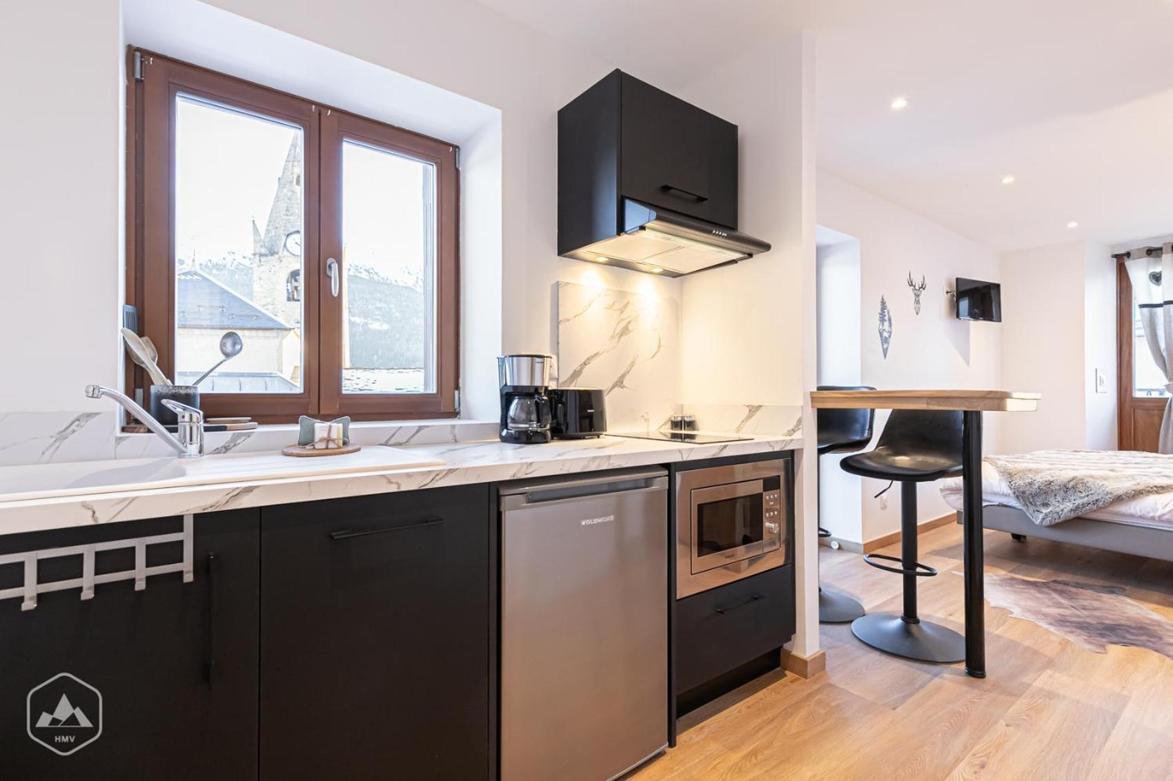 Studio Apartment,1528632499:JPEG