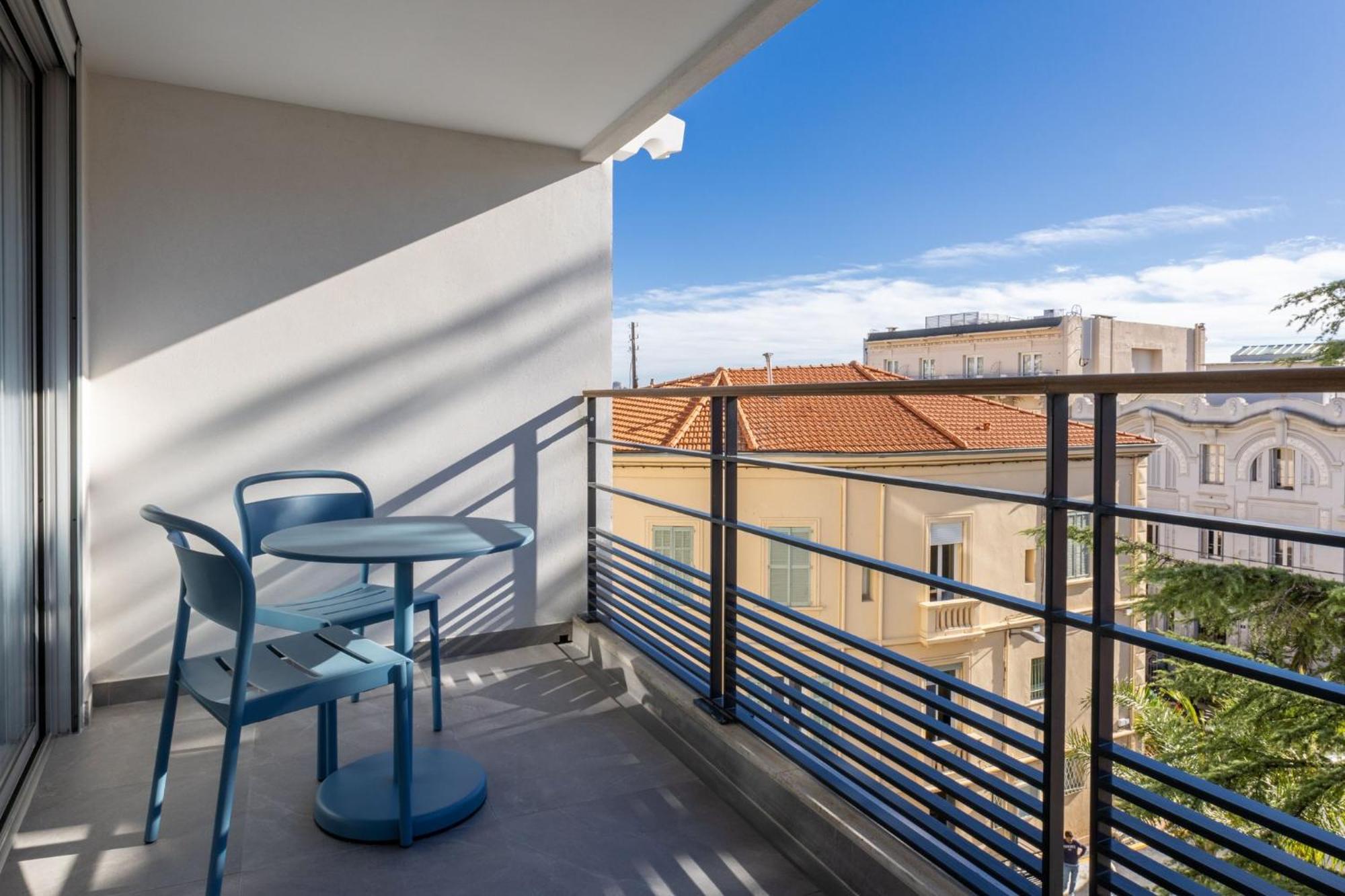 Suite Studio Lit Queen-Size avec Balcon et Canapé-Lit