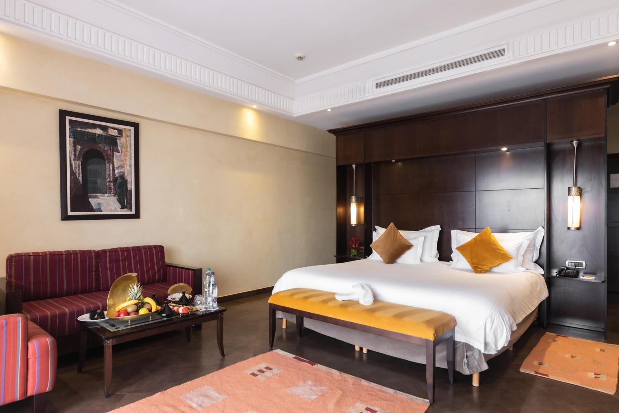 Premium Room King Size Bed Garden View