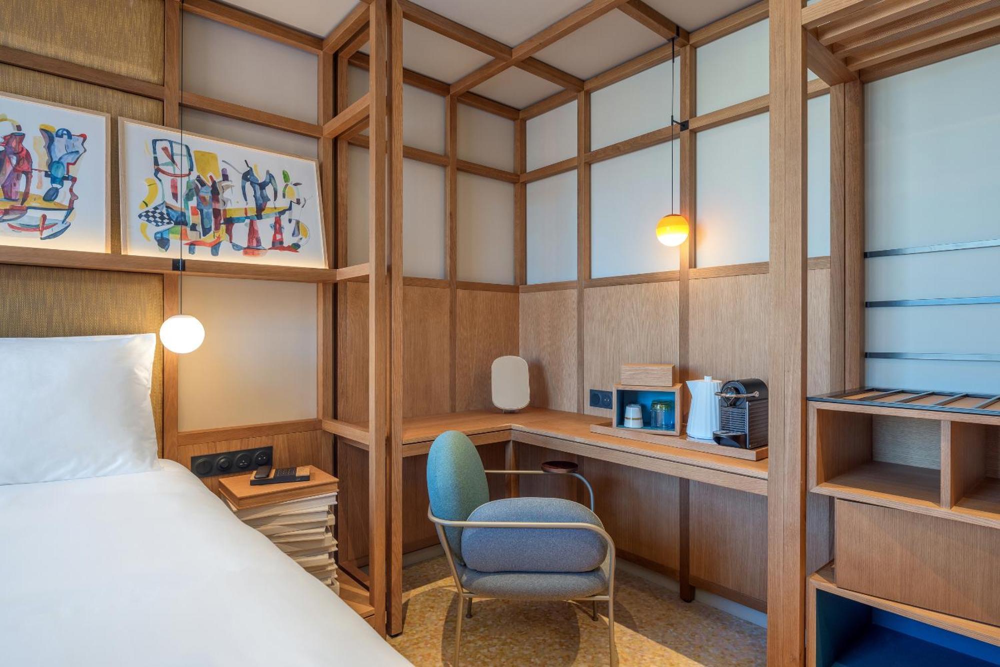 King Room