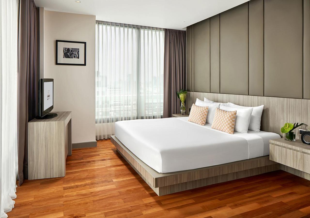 One-Bedroom Premier Balcony