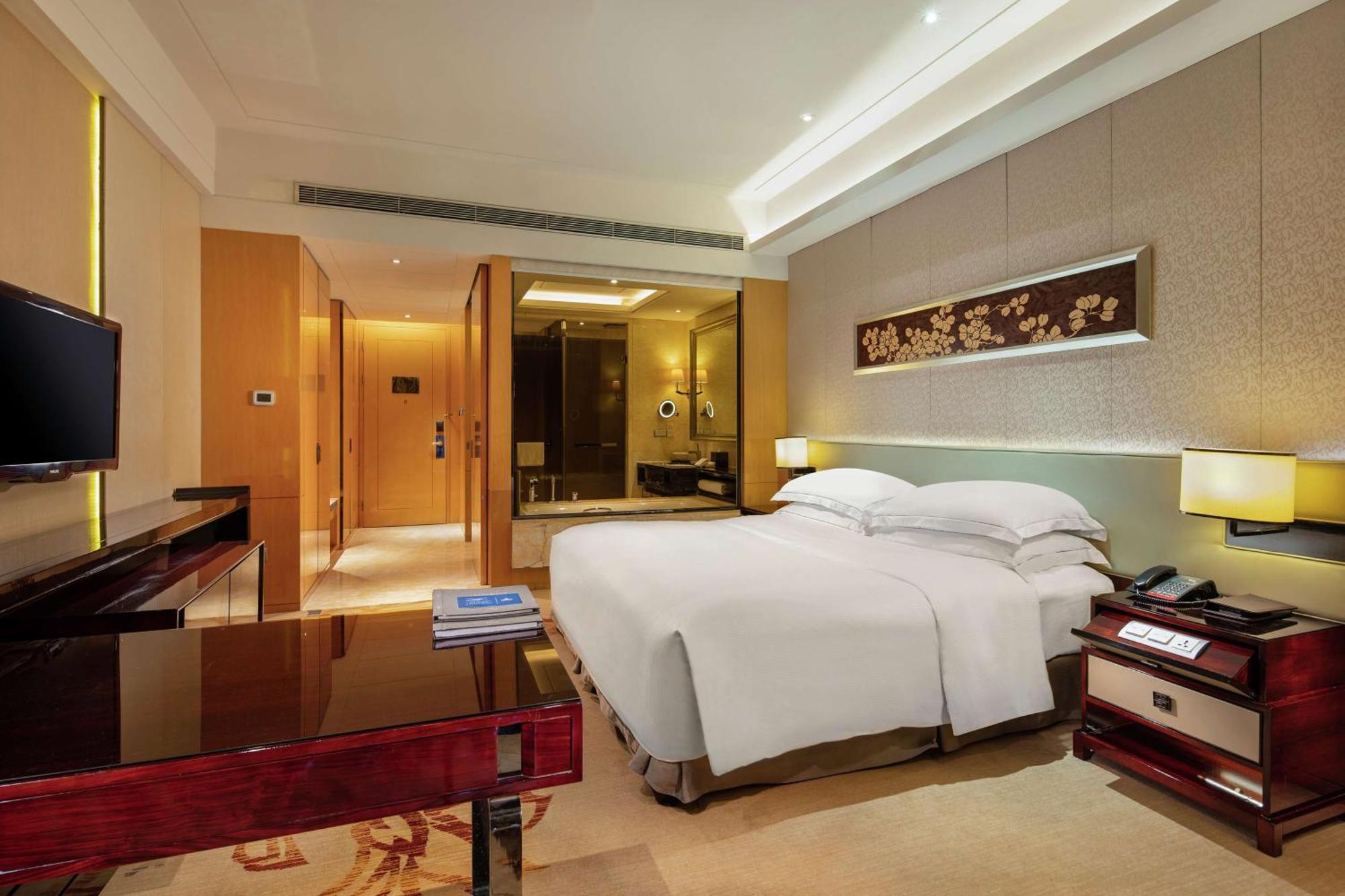 Deluxe King Room,1552640833:JPEG