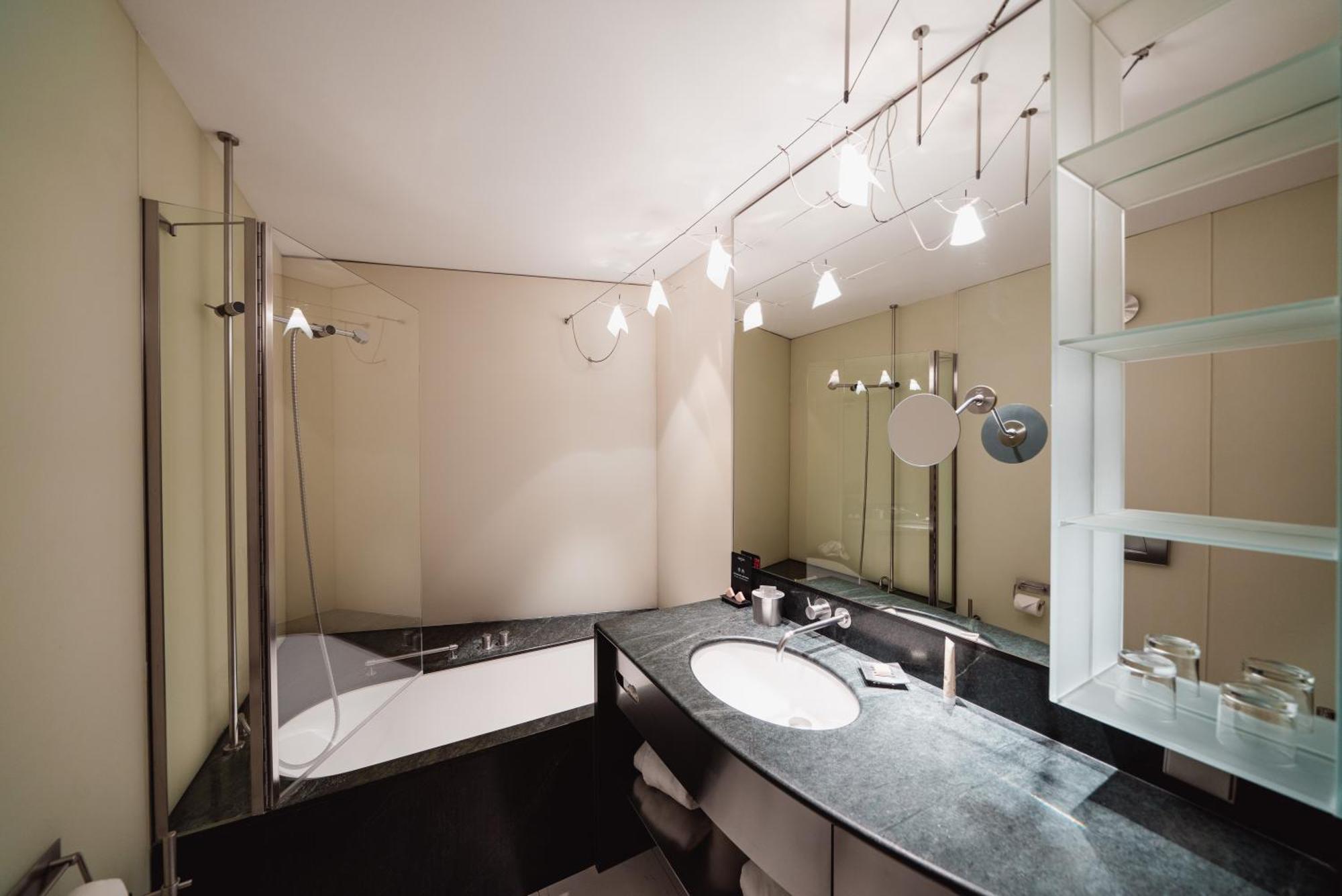 Family Room,1580446043:JPEG