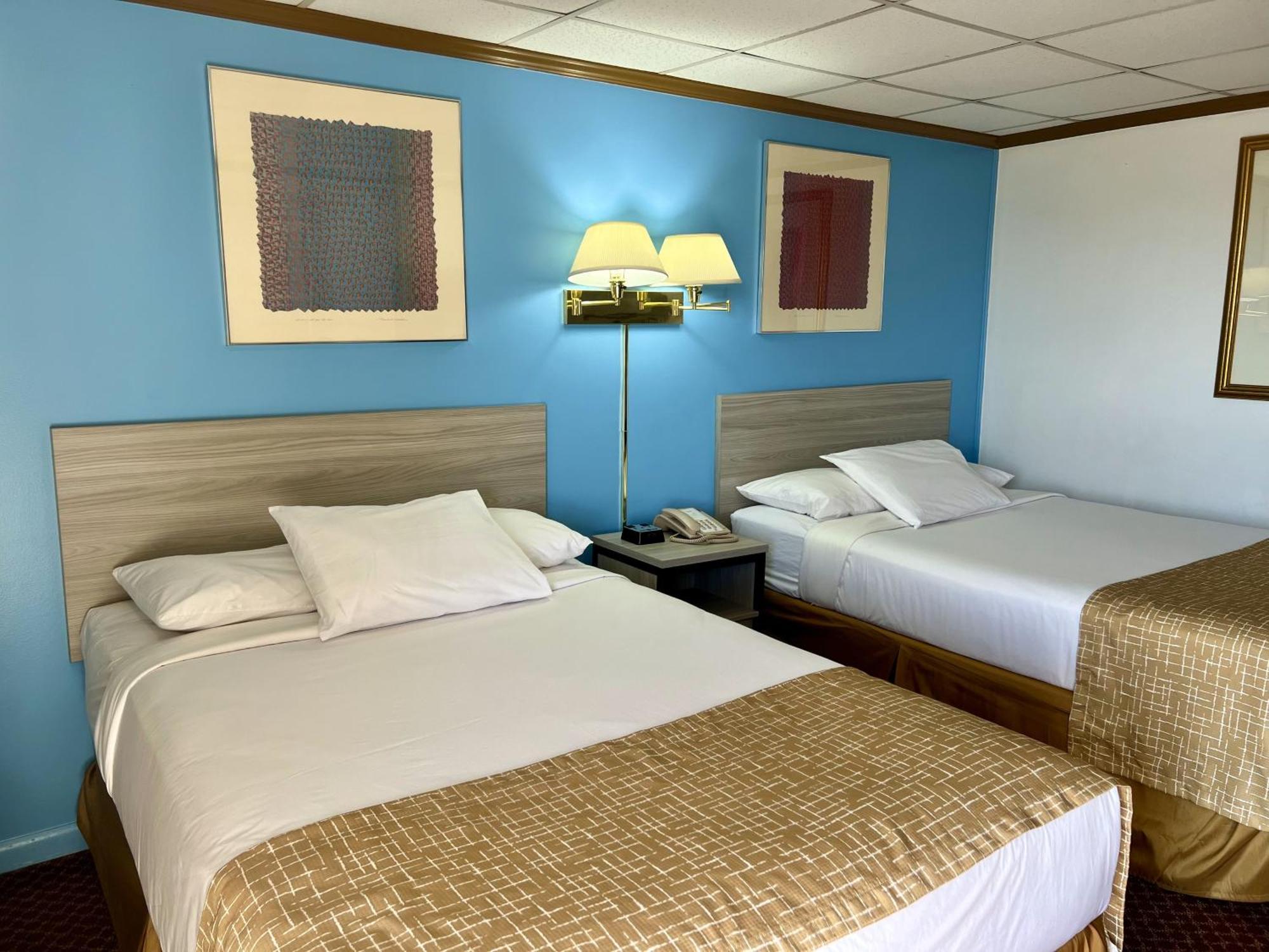 Standard Room with Two Double Beds - Non-Smoking,1585482542:JPEG