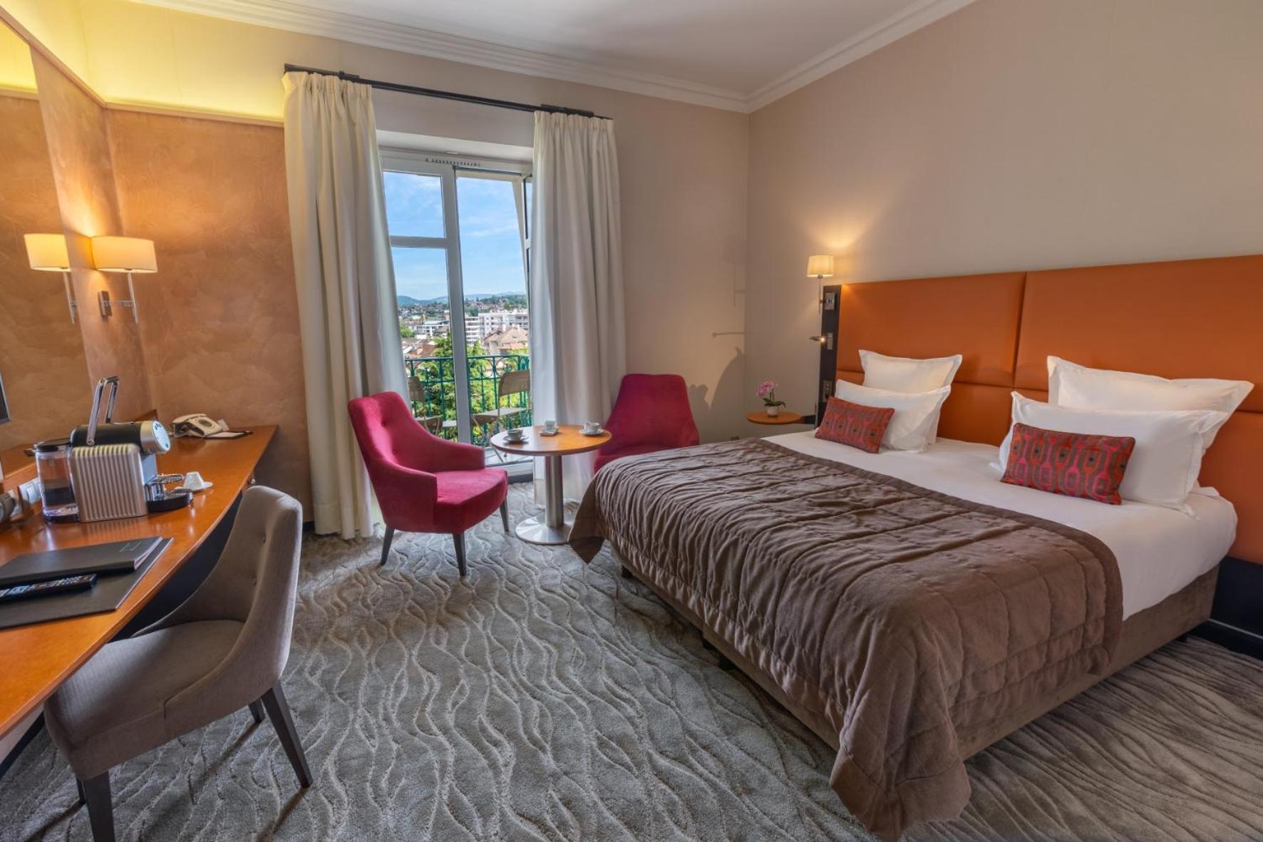 Chambre Classique avec Balcon - Accès au Spa Inclus - Réservation Nécessaire