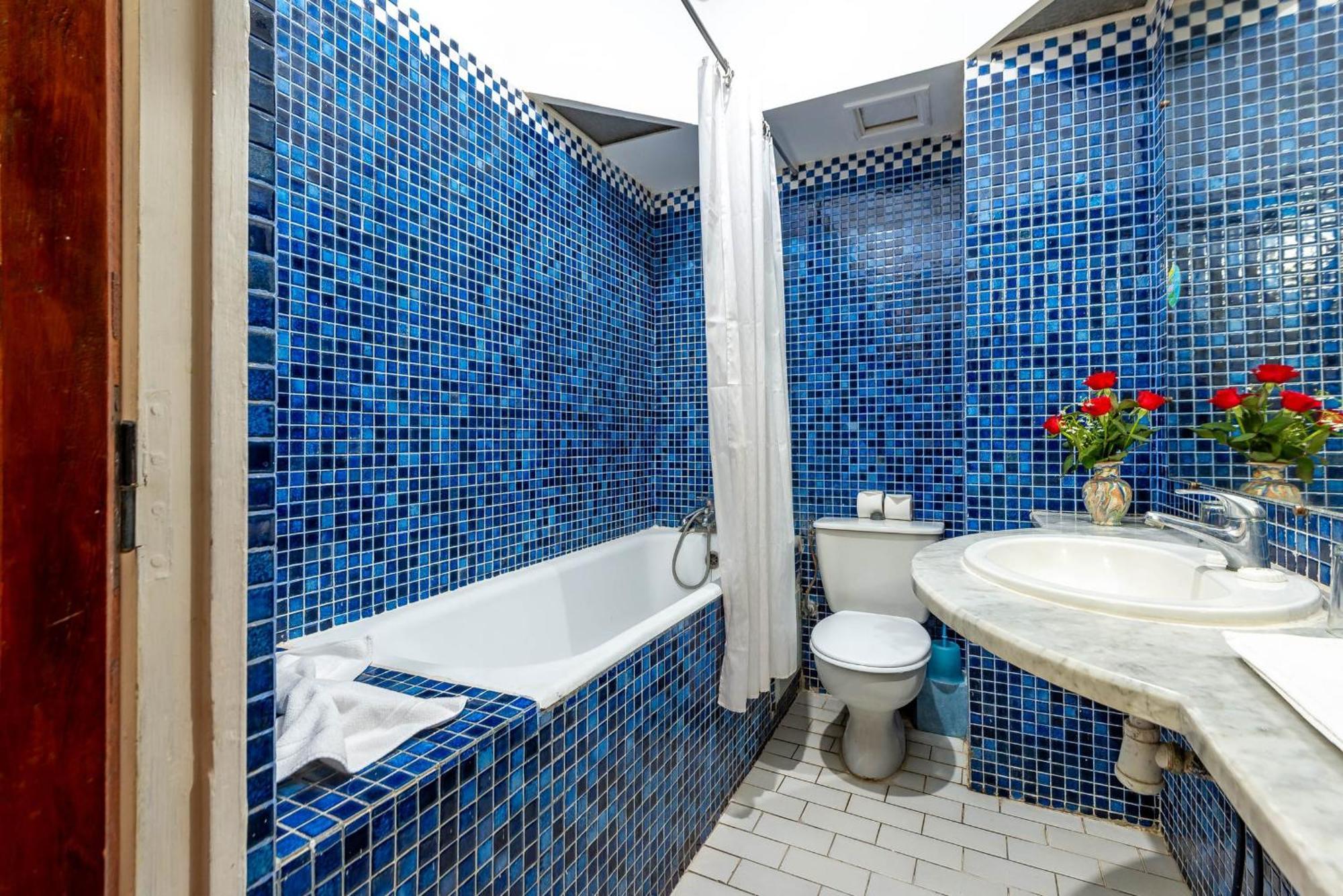 Triple Room,1629901577:JPEG