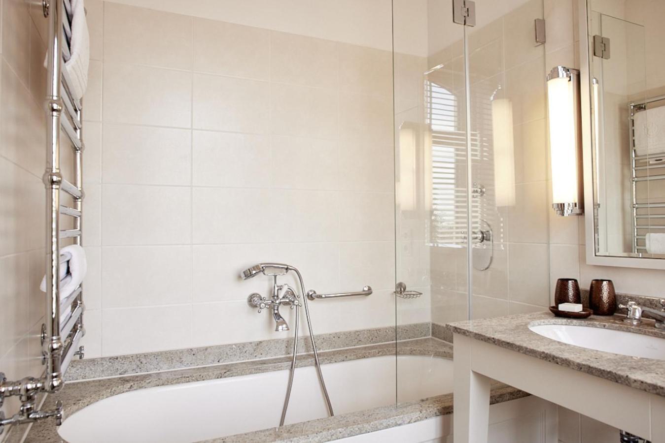 Deluxe Doppelzimmer mit Elbblick,1641151600:JPEG